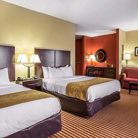 Comfort Suites Уэйкросс Экстерьер фото
