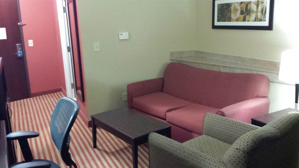 Comfort Suites Уэйкросс Экстерьер фото
